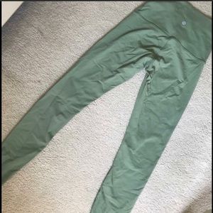 Lululemon Wunder Under Leggings